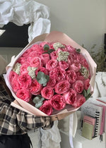 Load image into Gallery viewer, Bouquet of Garden Roses