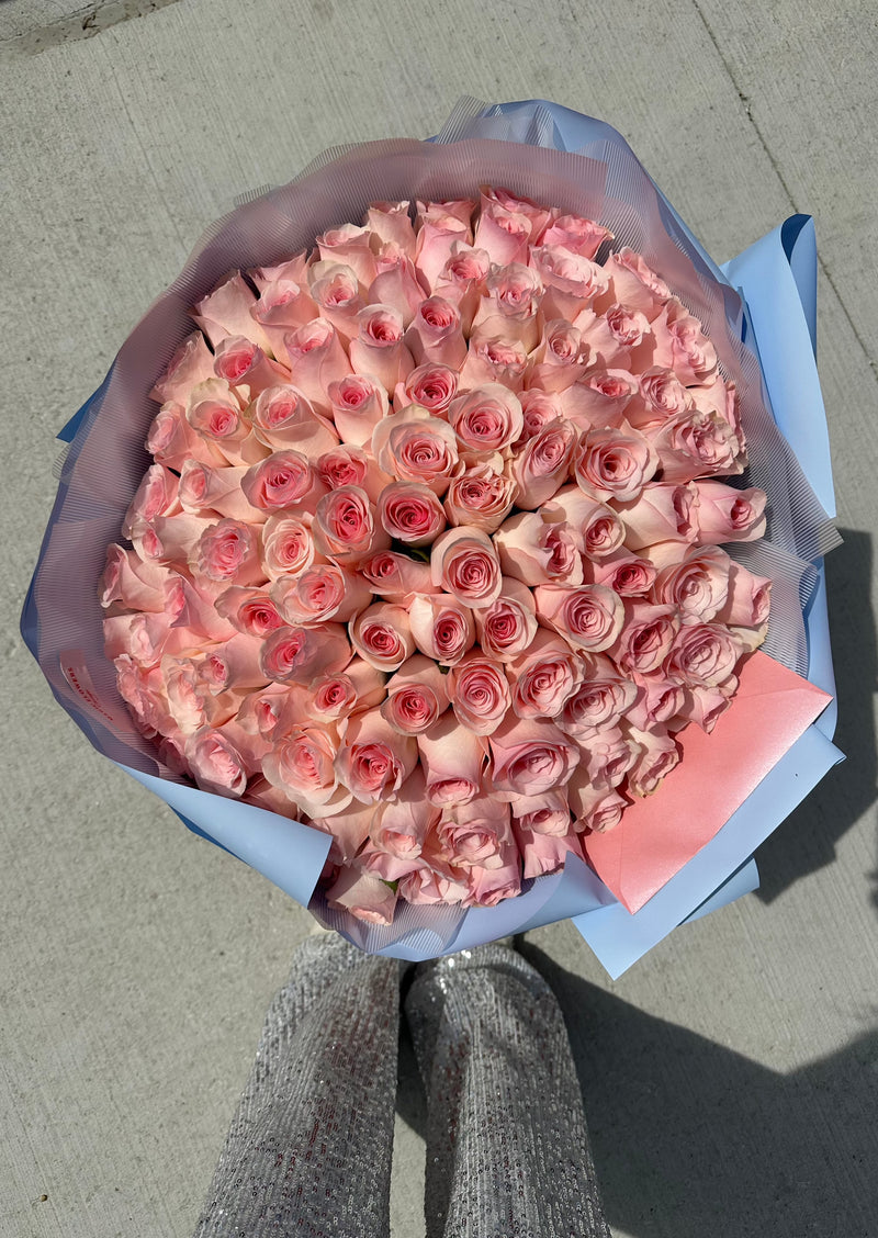 Bouquet of Long Stem Pink Roses