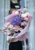 Load image into Gallery viewer, Bouquet "Nobody But YOU"