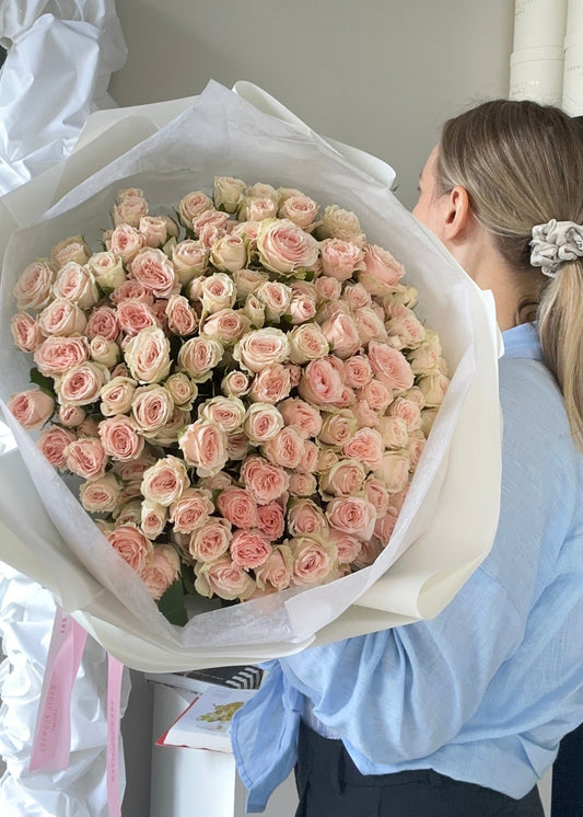 Bouquet of Spray Roses - VD ❤️