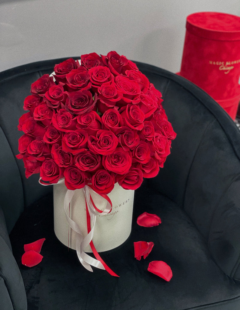 Red Roses in Stylish Love Box in San Diego, CA | Divine Flower Shop, LLC