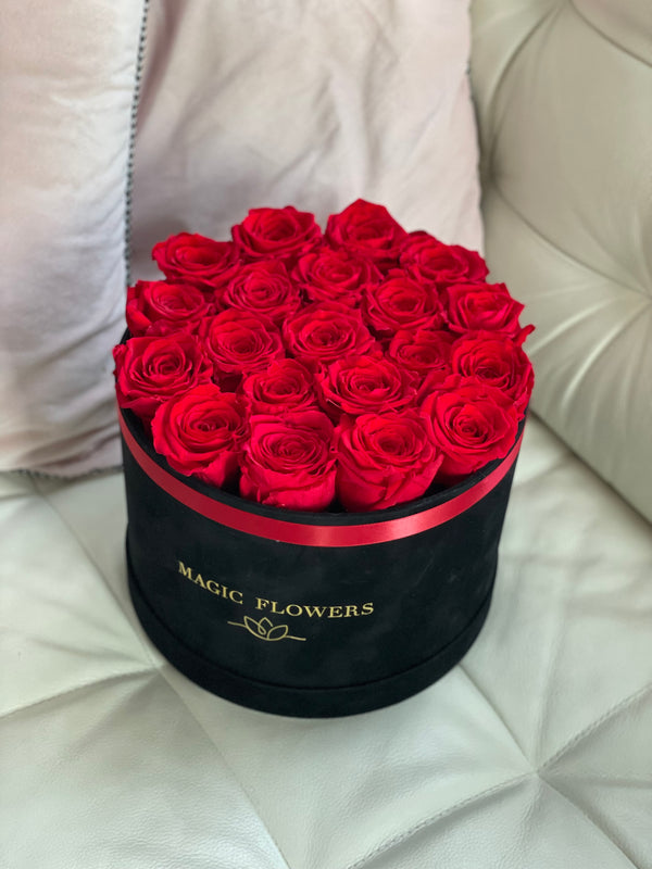 Red Roses in Stylish Love Box in San Diego, CA | Divine Flower Shop, LLC